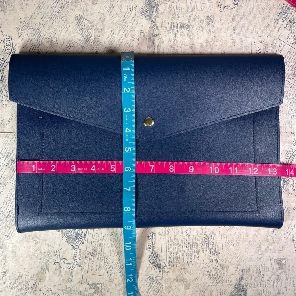 Glass Ladder & Co The Megan Clutch in Blue